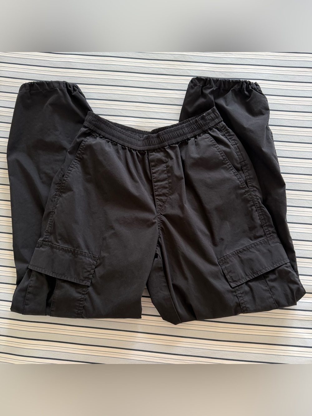 Uniqlo easy cargo pants (xxs)